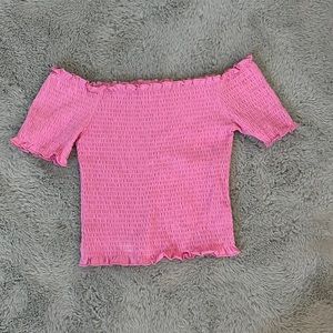 Cute crop top to wear when you go out!